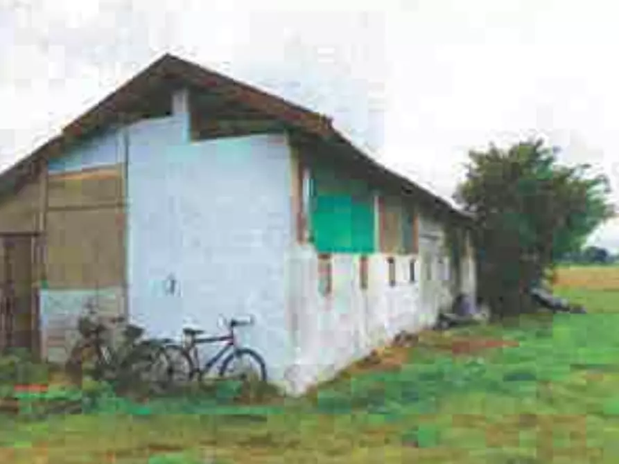 Immagine 6 di Appartamento in vendita  in Strada dei Ronchi a Vigevano