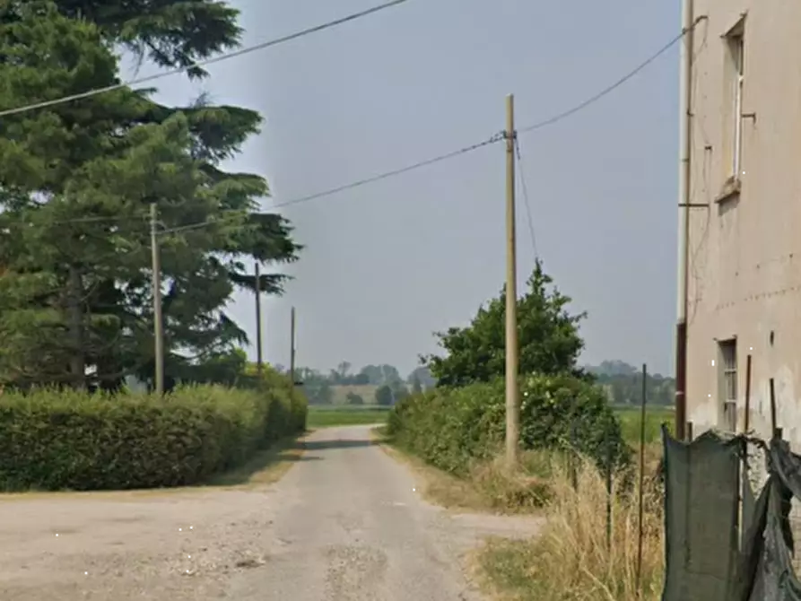 Immagine 11 di Appartamento in vendita  in Strada dei Ronchi a Vigevano