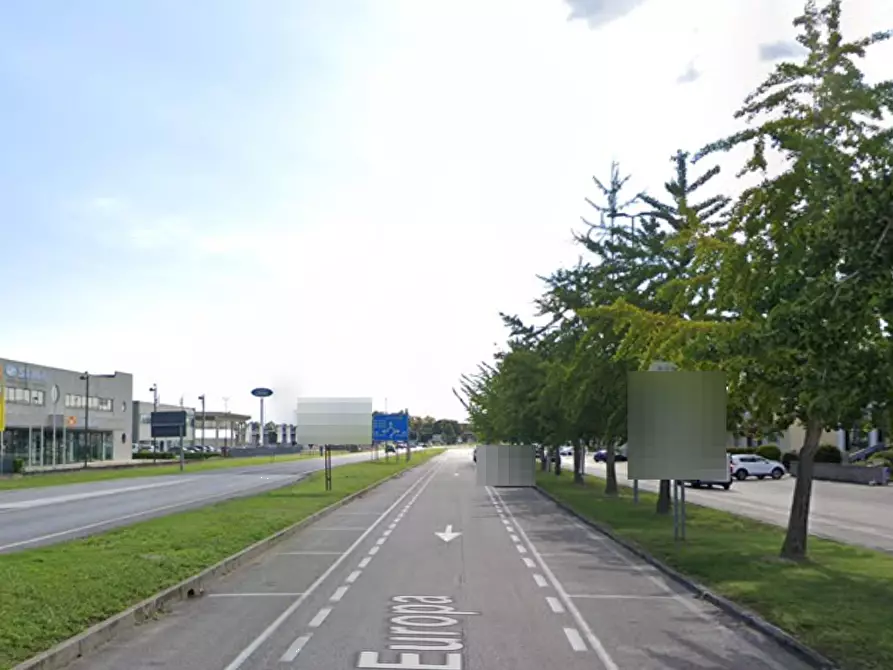 Immagine 12 di Porzione di casa in vendita  in Via Manfredi  a Legnago