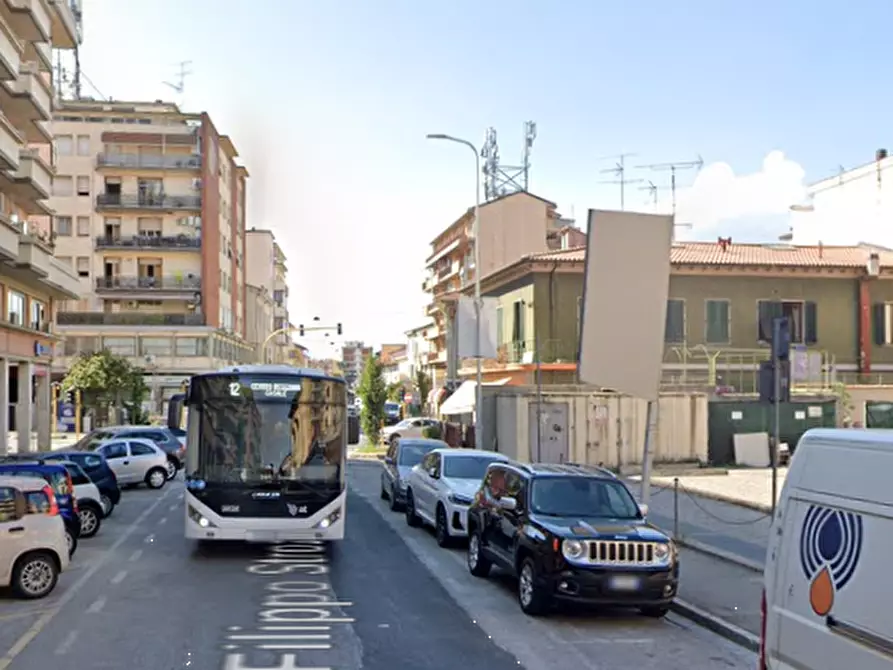 Immagine 23 di Appartamento in vendita  in Via Filippo Strozzi a Prato