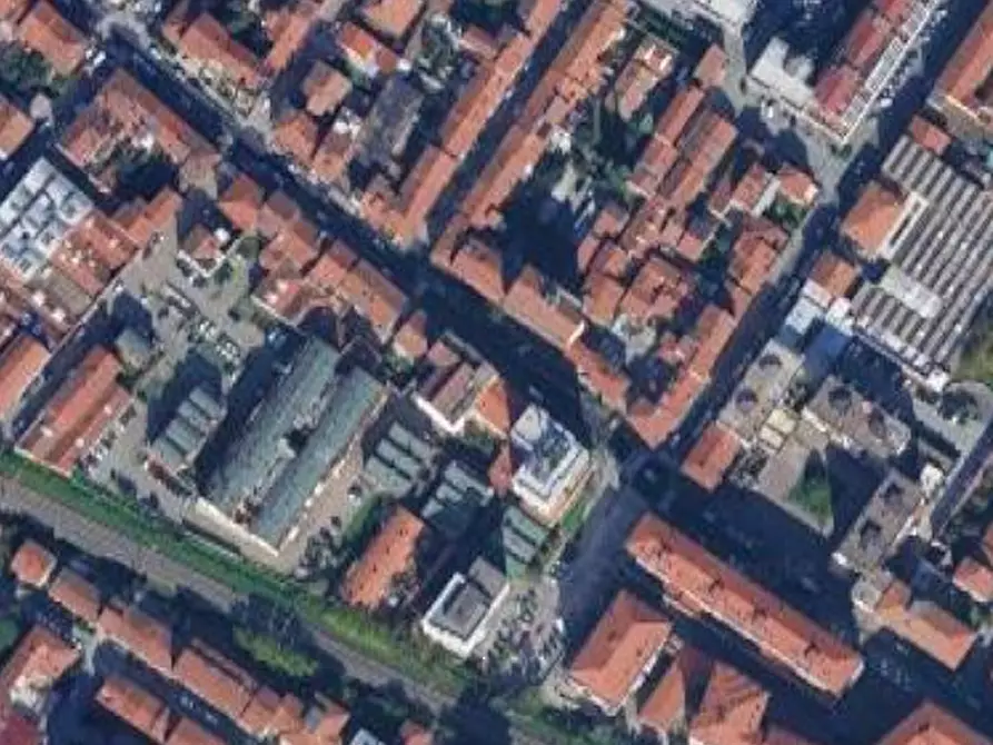 Immagine 24 di Appartamento in vendita  in Via Filippo Strozzi a Prato