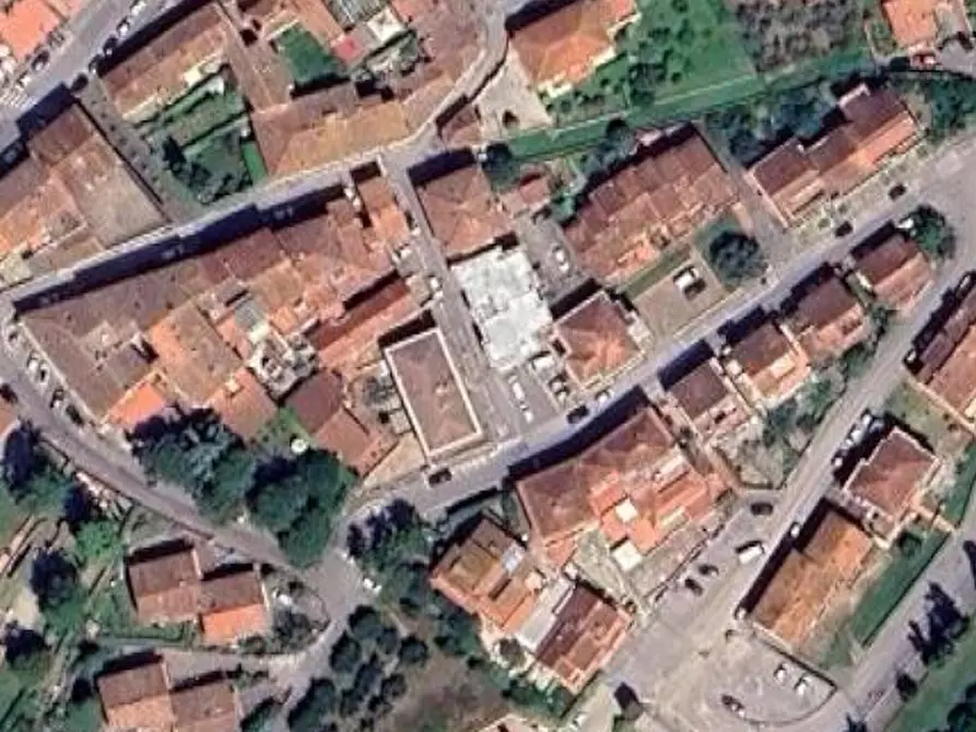 Immagine 27 di Appartamento in vendita  in Via Francesco Redi a Carmignano