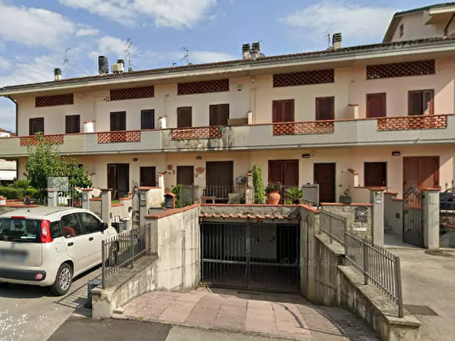 Immagine 6 di Appartamento in vendita  in Via Baco  a Serravalle Pistoiese