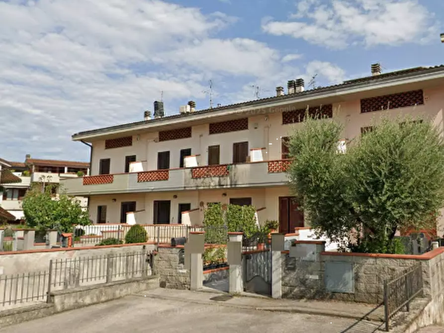 Immagine 12 di Appartamento in vendita  in Via Baco  a Serravalle Pistoiese