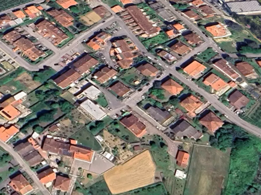 Immagine 27 di Appartamento in vendita  in Via Baco  a Serravalle Pistoiese