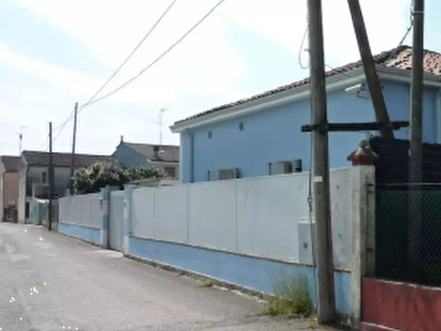 Immagine 5 di Casa indipendente in vendita  in Via Codalunga  a Legnago