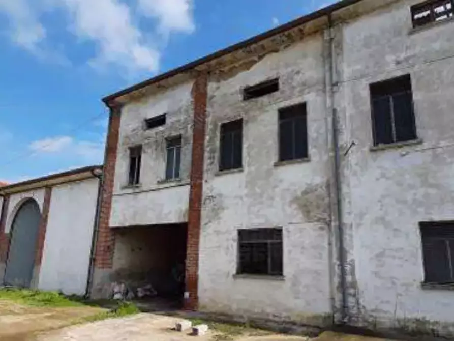 Immagine 5 di Terreno agricolo in vendita  in  Localita' Ronchi a Povegliano Veronese