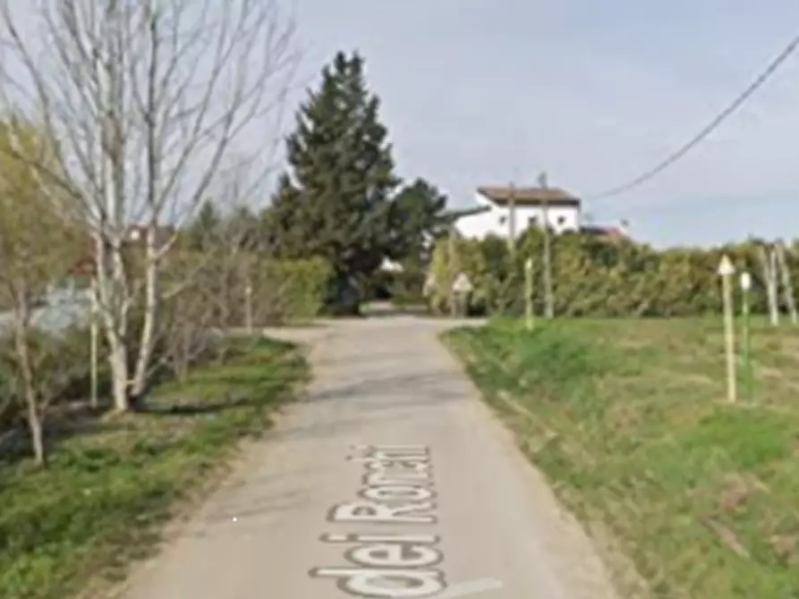 Immagine 12 di Terreno agricolo in vendita  in  Localita' Ronchi a Povegliano Veronese