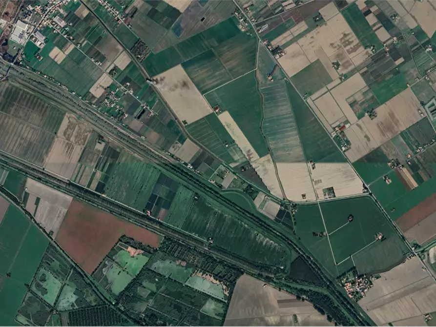 Immagine 15 di Casa indipendente in vendita  in Via Banchetta a Poggio Renatico