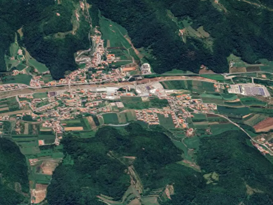Immagine 6 di Porzione di casa in vendita  in Località Burgagnani a Badia Calavena