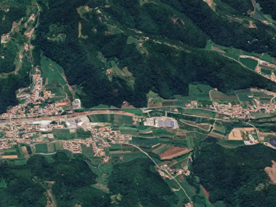 Immagine 11 di Porzione di casa in vendita  in Località Burgagnani a Badia Calavena