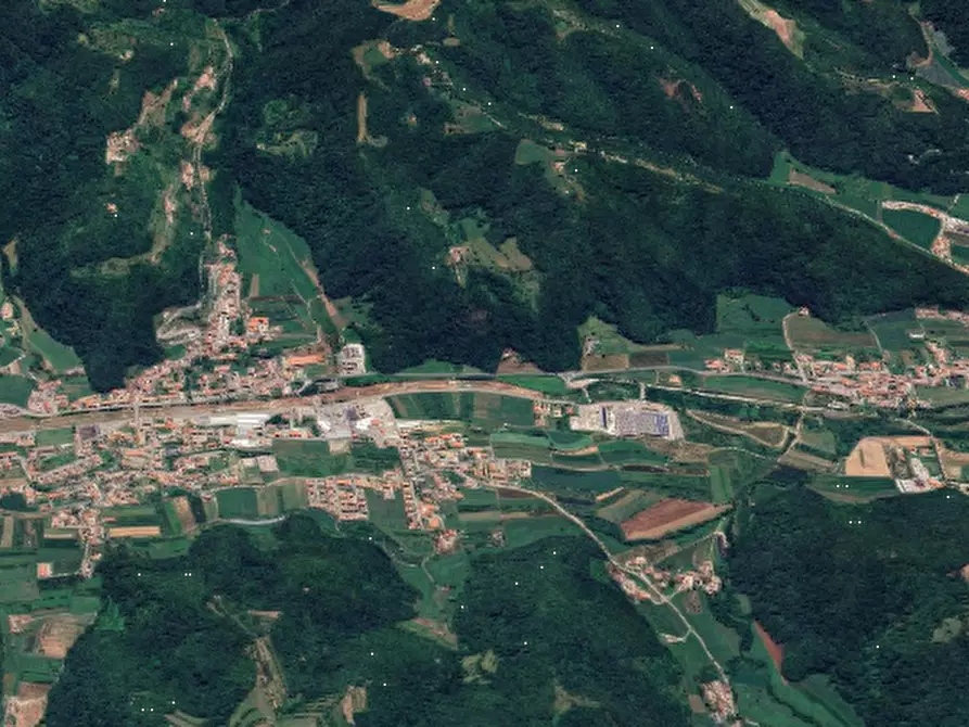 Immagine 12 di Porzione di casa in vendita  in Località Burgagnani a Badia Calavena