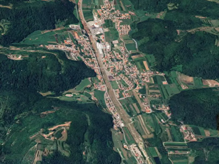 Immagine 19 di Porzione di casa in vendita  in Località Burgagnani a Badia Calavena