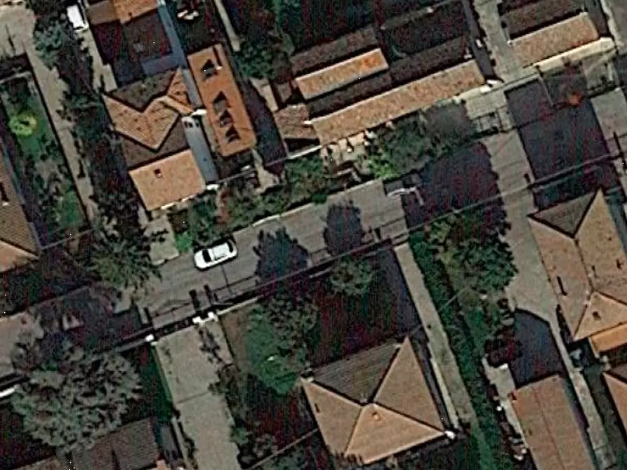 Immagine 3 di Appartamento in vendita  in Via Zola  a Ferrara