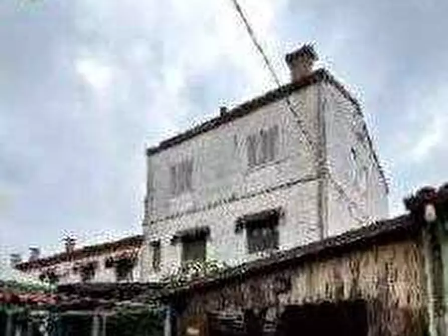 Immagine 4 di Negozio in vendita  in Via X Martiri a Ferrara