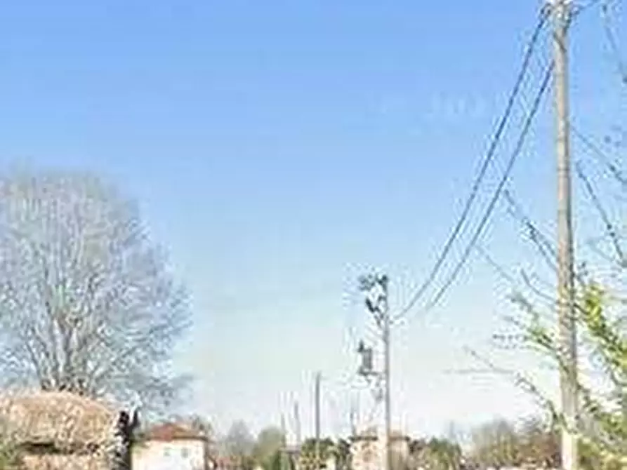 Immagine 12 di Porzione di casa in vendita  in Via Dogana a Cento