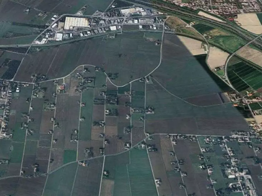 Immagine 14 di Porzione di casa in vendita  in Via Dogana a Cento