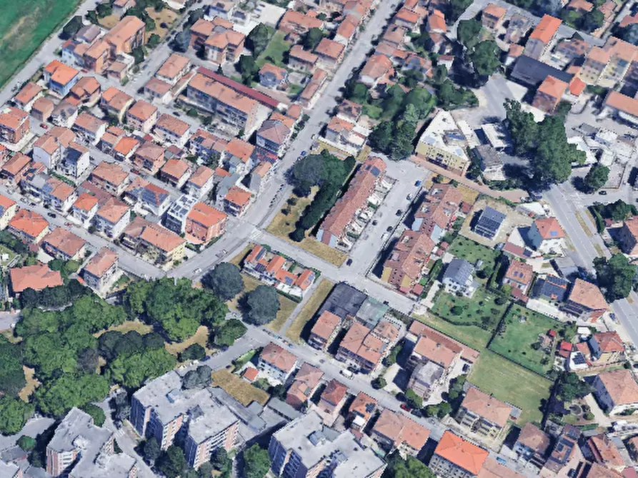 Immagine 15 di Appartamento in vendita  in Via Giovanni Bulgarelli a Ferrara