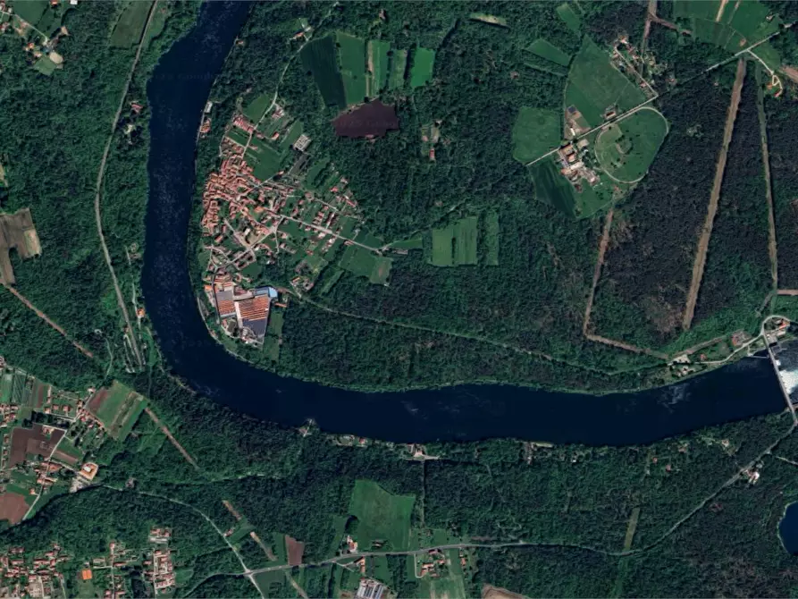 Immagine 7 di Terreno agricolo in vendita  in Via San Cristoforo Colombo a Somma Lombardo