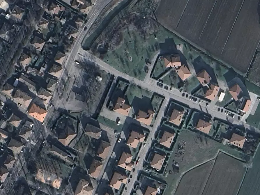 Immagine 6 di Posto auto in vendita  in via Poggeschi a San Giovanni In Persiceto