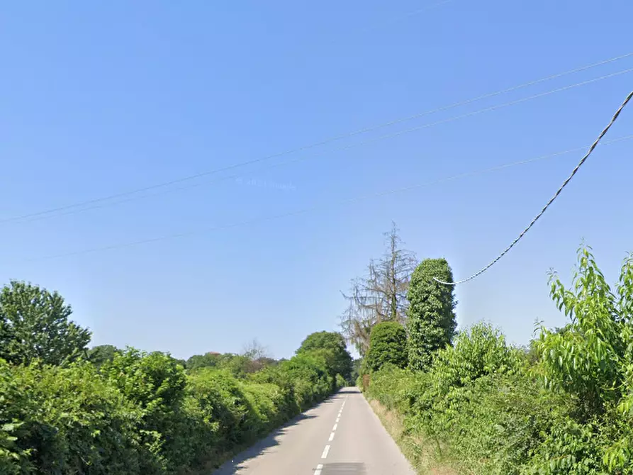 Immagine 4 di Terreno agricolo in vendita  in Via Cristoforo Colombo a Somma Lombardo