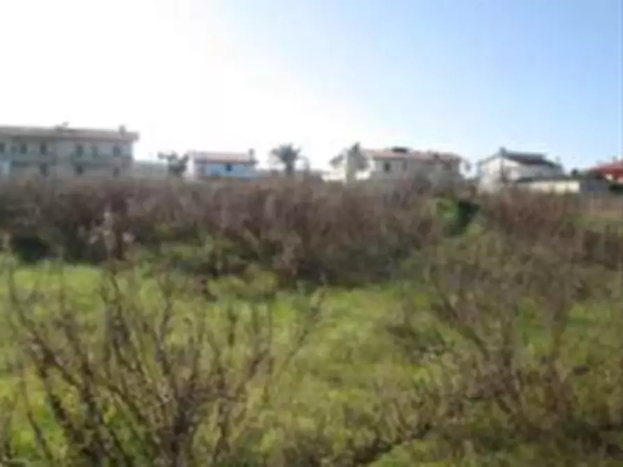 Immagine 3 di Terreno edificabile in vendita  in Via Lago di Albano a Fano