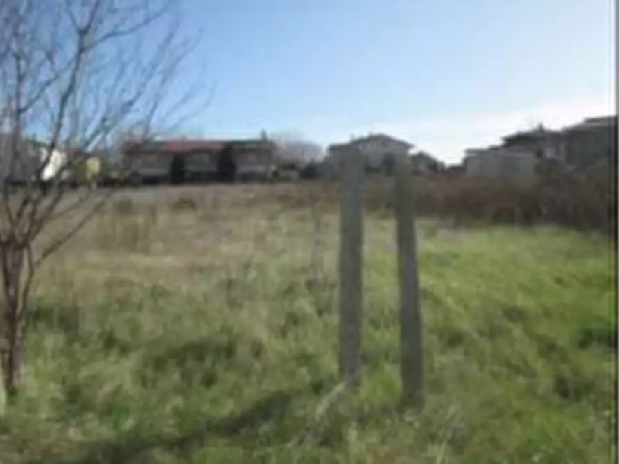 Immagine 5 di Terreno edificabile in vendita  in Via Lago di Albano a Fano