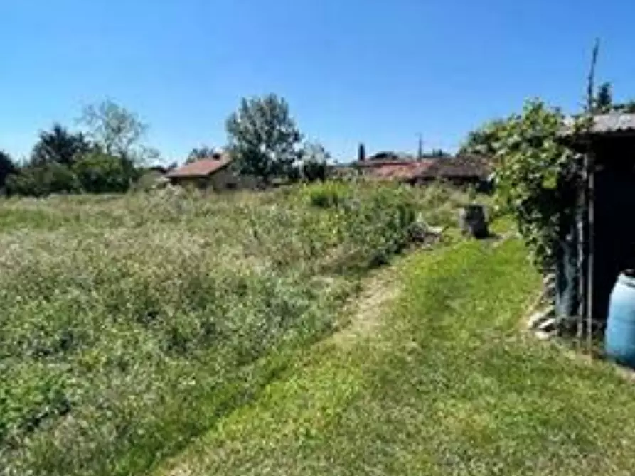 Immagine 2 di Terreno agricolo in vendita  in Via S. Rocco a Somma Lombardo