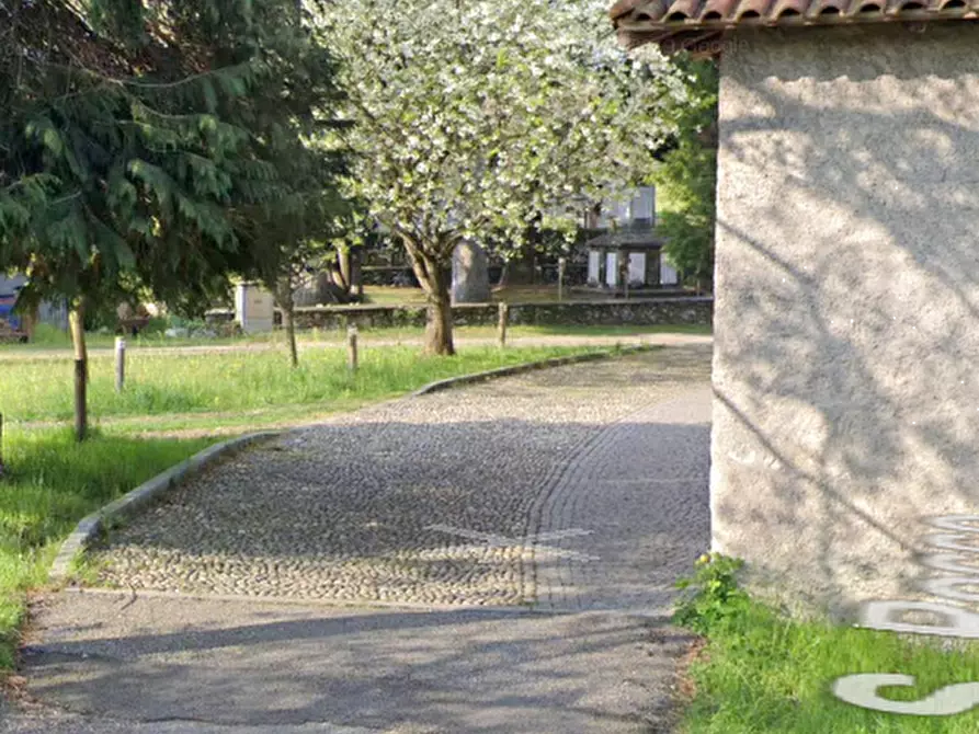 Immagine 3 di Terreno agricolo in vendita  in Via S. Rocco a Somma Lombardo