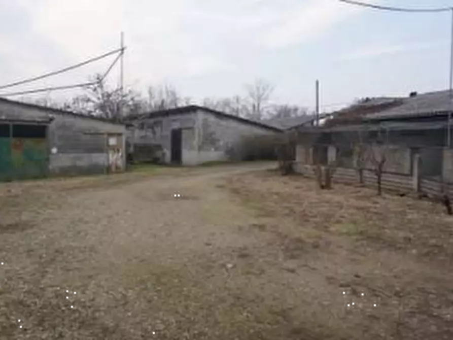 Immagine 7 di Appartamento in vendita  in Strada Fogliano San Marco a Vigevano