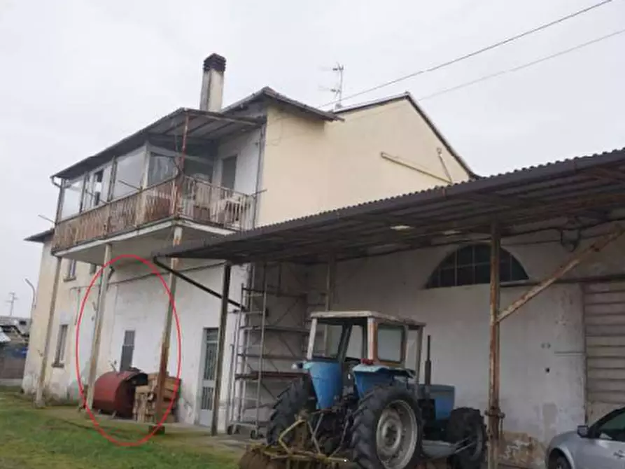 Immagine 10 di Appartamento in vendita  in Strada Fogliano San Marco a Vigevano