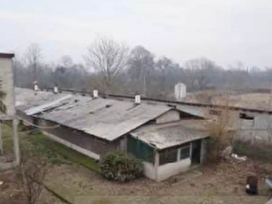 Immagine 12 di Appartamento in vendita  in Strada Fogliano San Marco a Vigevano