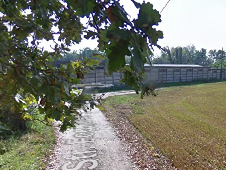 Immagine 17 di Appartamento in vendita  in Strada Fogliano San Marco a Vigevano