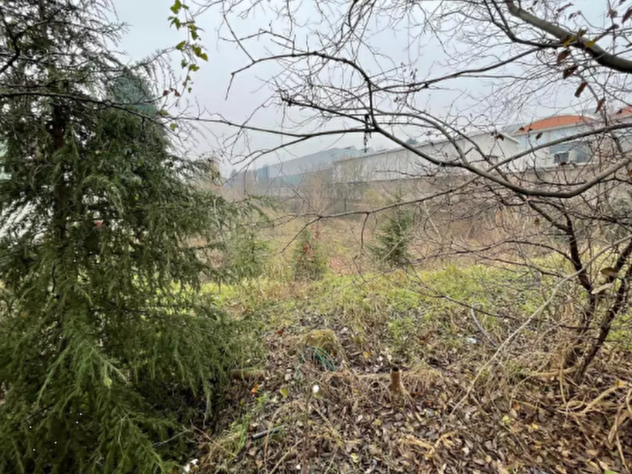 Immagine 8 di Terreno edificabile in vendita  in Via Camillo Chiesa a Pogliano Milanese