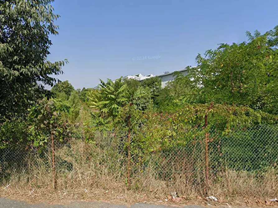 Immagine 12 di Terreno edificabile in vendita  in Via Camillo Chiesa a Pogliano Milanese