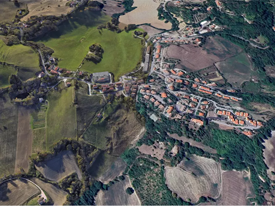 Immagine 13 di Negozio in vendita  in Via Sant'Antonio  a Urbino