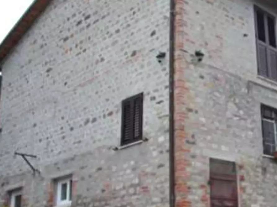 Immagine 13 di Porzione di casa in vendita  in via Viara a Castel San Pietro Terme