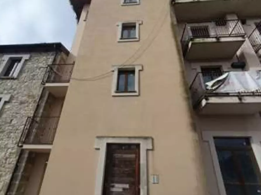 Immagine 28 di Stabile in vendita  in Via Leopardi a Monte Cerignone