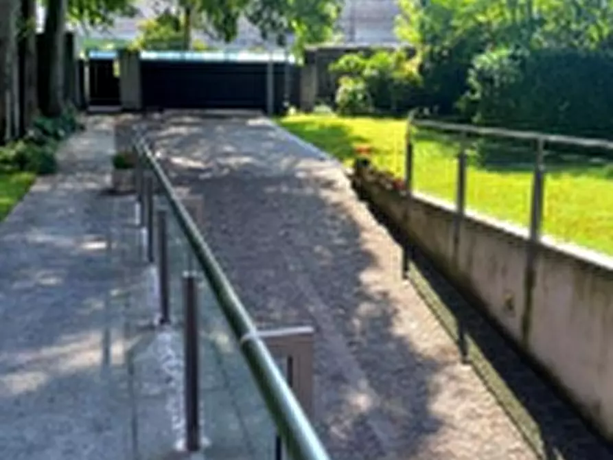 Immagine 28 di Casa bifamiliare in vendita  in Via Riva del Pasubio a Cittadella