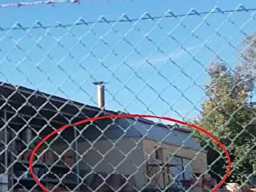 Immagine 2 di Capannone industriale in vendita  in Via Valvagnesca a Sant'ippolito