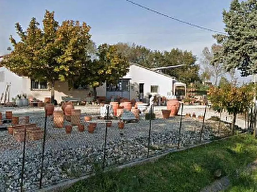 Immagine 12 di Capannone industriale in vendita  in Via Valvagnesca a Sant'ippolito