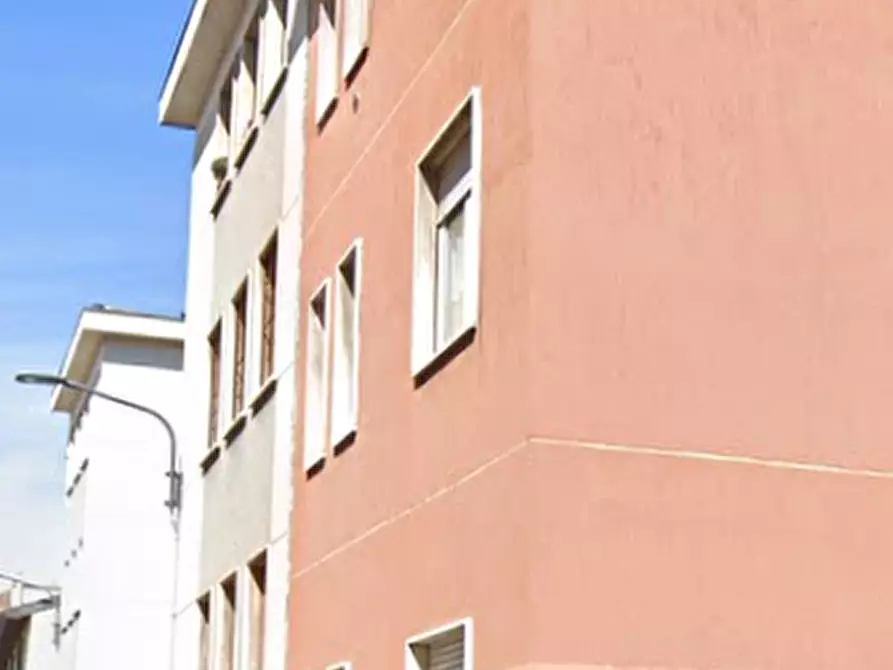 Immagine 3 di Laboratorio in vendita  in Via Paulucci di Calboli Fulcieri a Milano