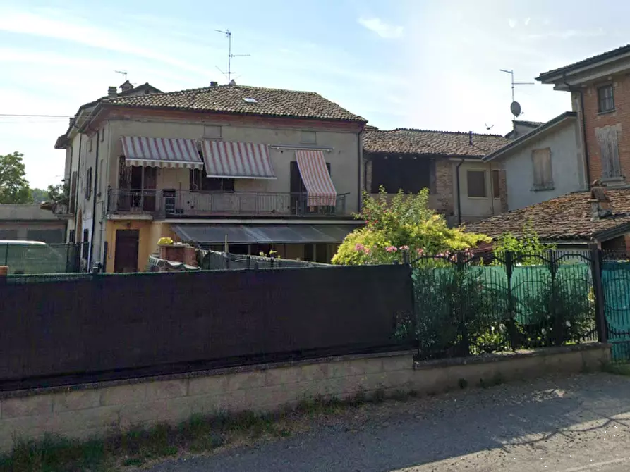 Immagine 3 di Porzione di casa in vendita  in Località Casaliggio a Gragnano Trebbiense