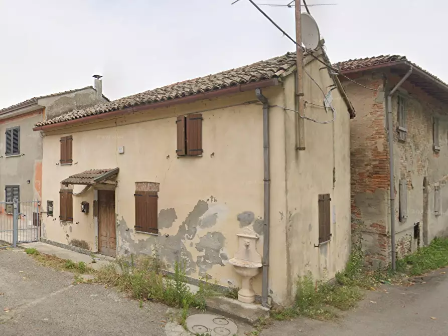 Immagine 2 di Casa indipendente in vendita  in Via Pievetta a Castel San Giovanni