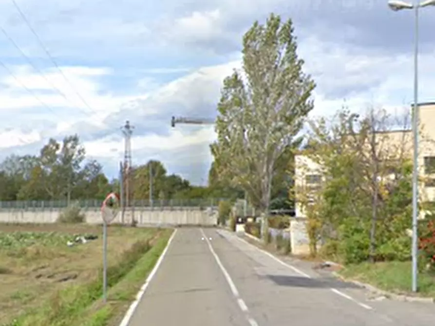 Immagine 13 di Magazzino in vendita  in Via del Cerchio a Calderara Di Reno