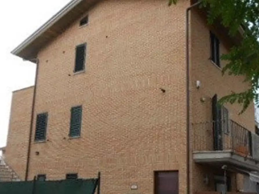 Immagine 12 di Appartamento in vendita  in Strada Faleriens a Sant'elpidio A Mare