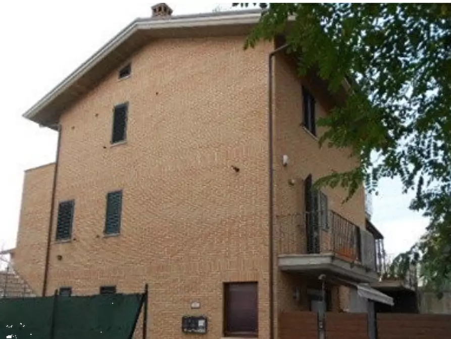 Immagine 13 di Appartamento in vendita  in Strada Faleriens a Sant'elpidio A Mare