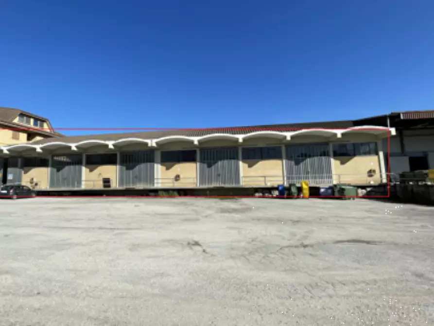 Immagine 8 di Villa in vendita  in Via Raffaello Sanzio a Monterubbiano