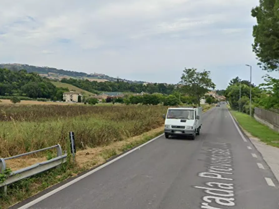 Immagine 15 di Villa in vendita  in Via Raffaello Sanzio a Monterubbiano