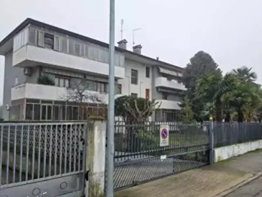 Immagine 12 di Appartamento in vendita  in Via Gramsci  a Piove Di Sacco